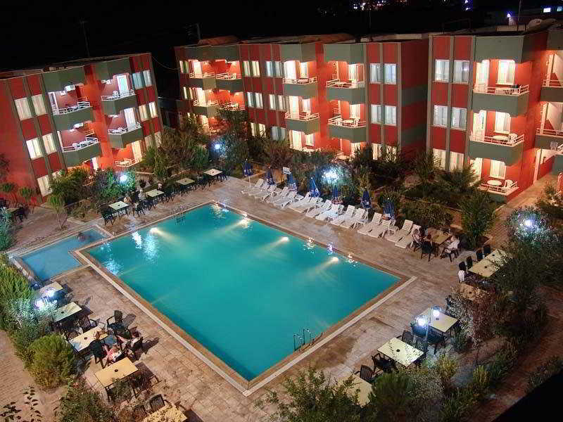 Reis Thermal Karahayit  Exteriér fotografie